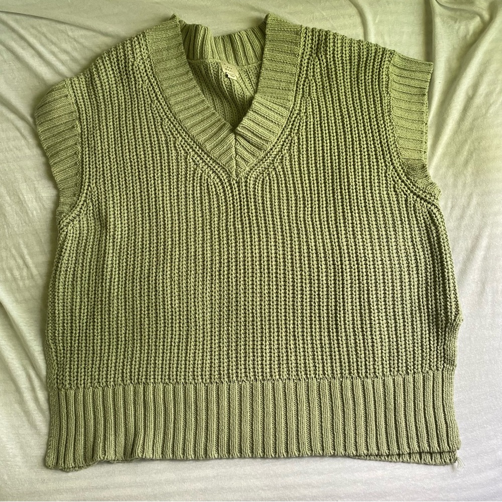 A New Day Green Sweater Vest
